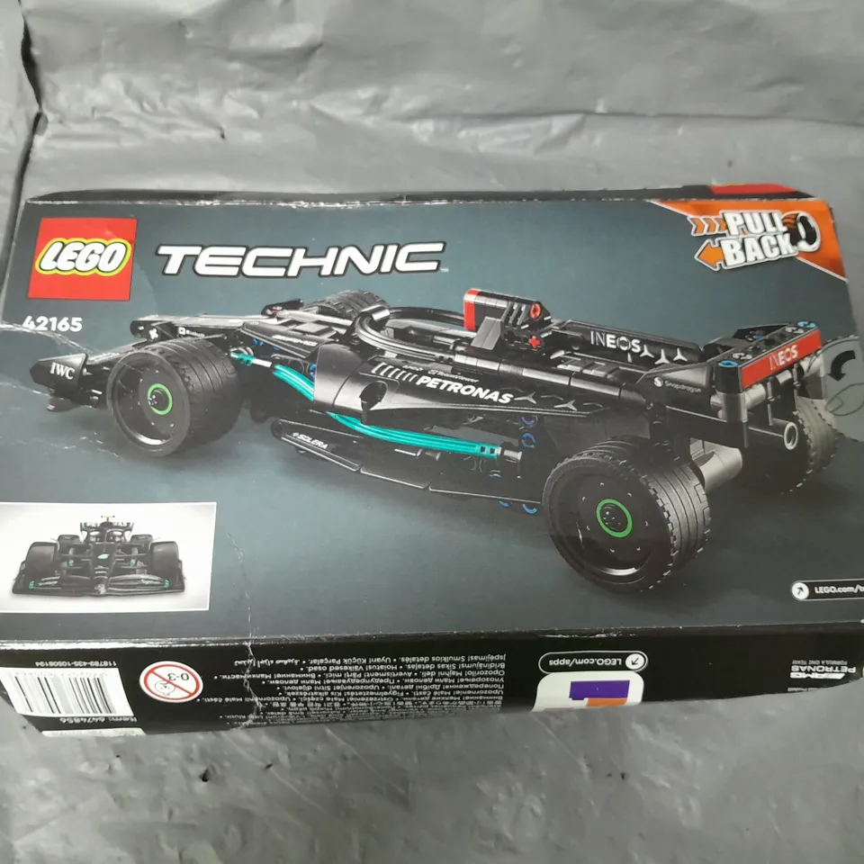 LEGO TECHNIC MERCEDES AMG F1 W14  RRP £44.99