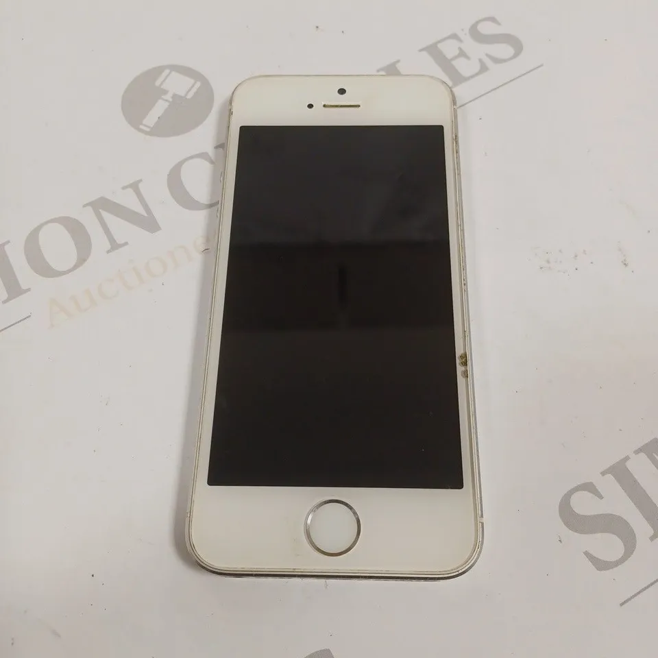 UNBOXED APPLE IPHONE MOBILE PHONE - A1457