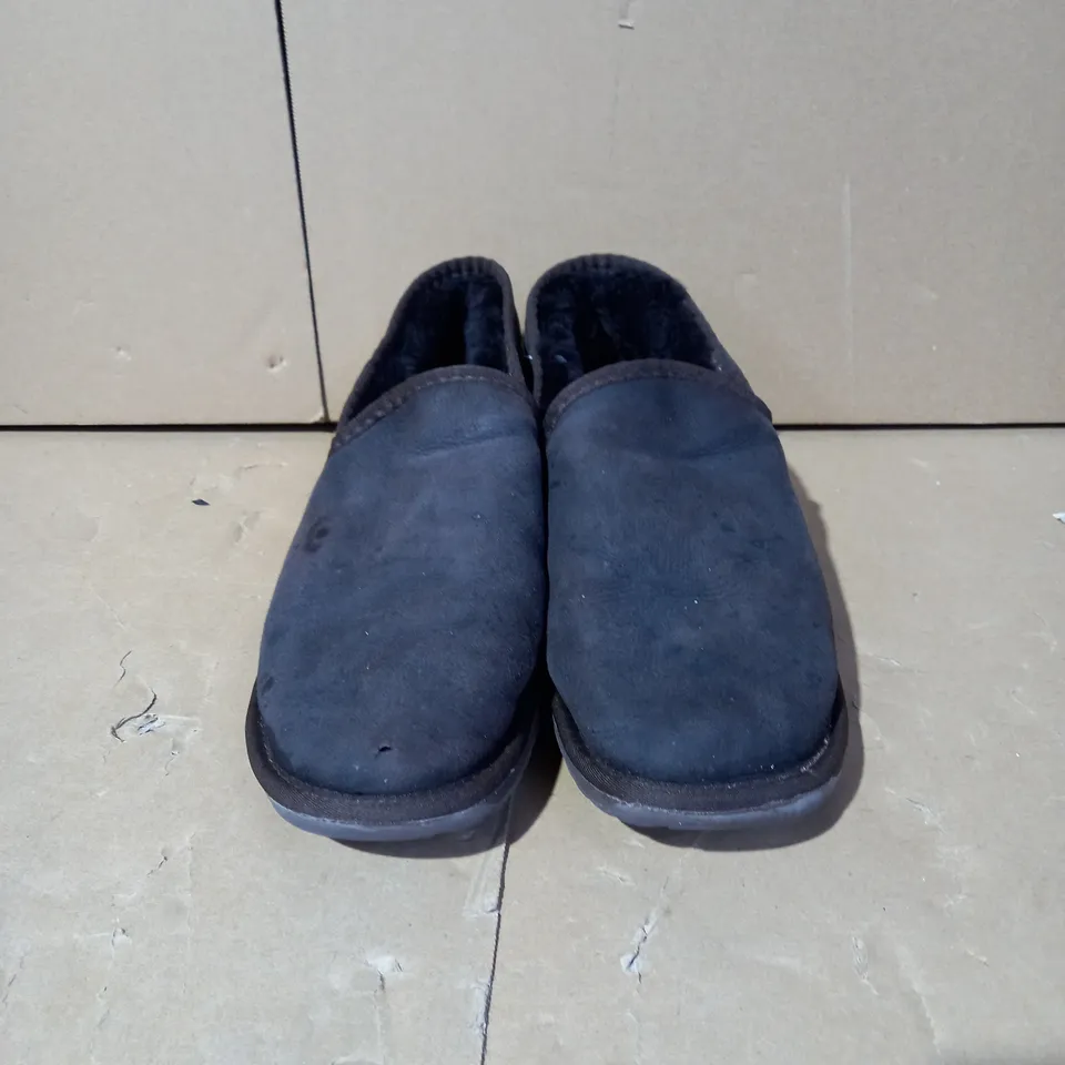 EMU MEN'S PLATINUM ASHFORD SLIPPER - SIZE 7 MENS