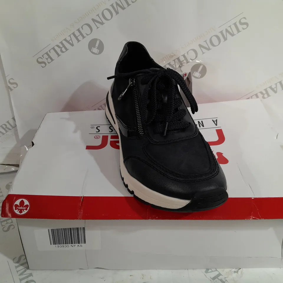 BOXED RIEKER ANTISTRESS NAVY WEDGE TRAINER - SIZE 5