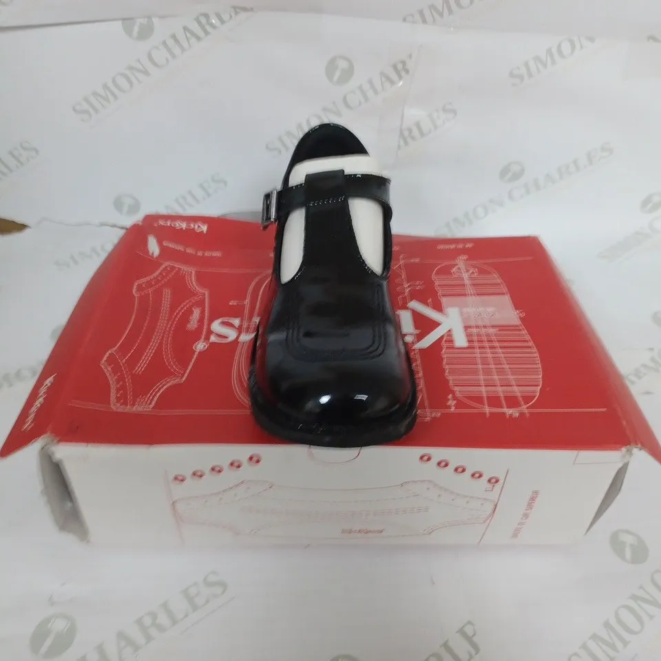 BOXED KICKERS T-BUCKLE SHOES SIZE 38