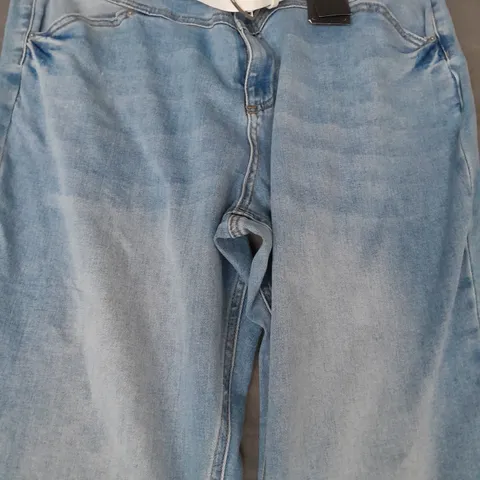 SIMPLY BE JEANS IN BLUE SIZE UNSPECIFIED