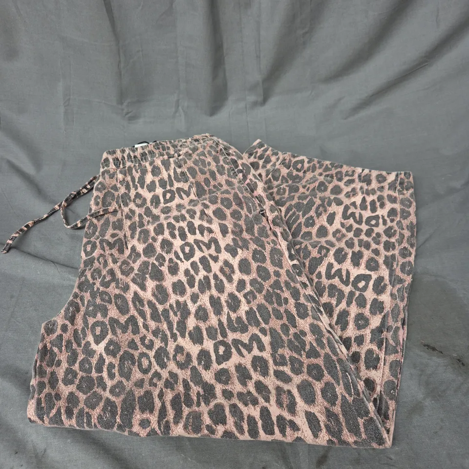 DAMSON MADDER RAFE PANT IN LEOPARD SIZE 16