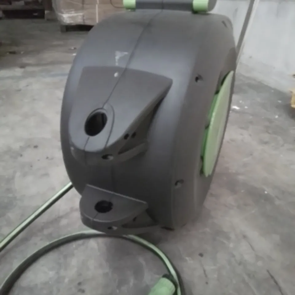 YESTAR HOSE & WALL MOUNTED REEL