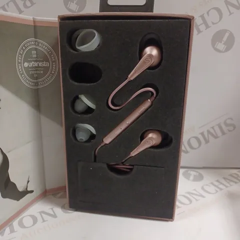 BOXED URBANISTA CHICAGO SPORT EARPHONES