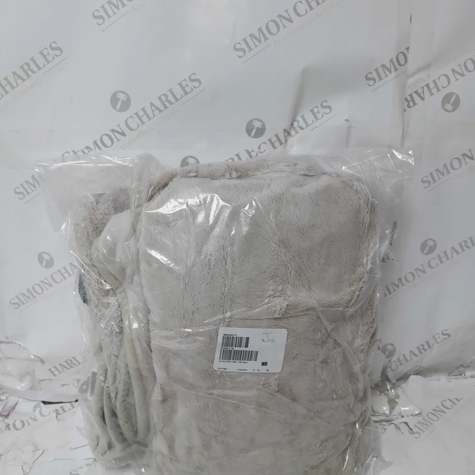 BOXED COZEE HOME VELVETSOFT HEATED THROW IN STONE 