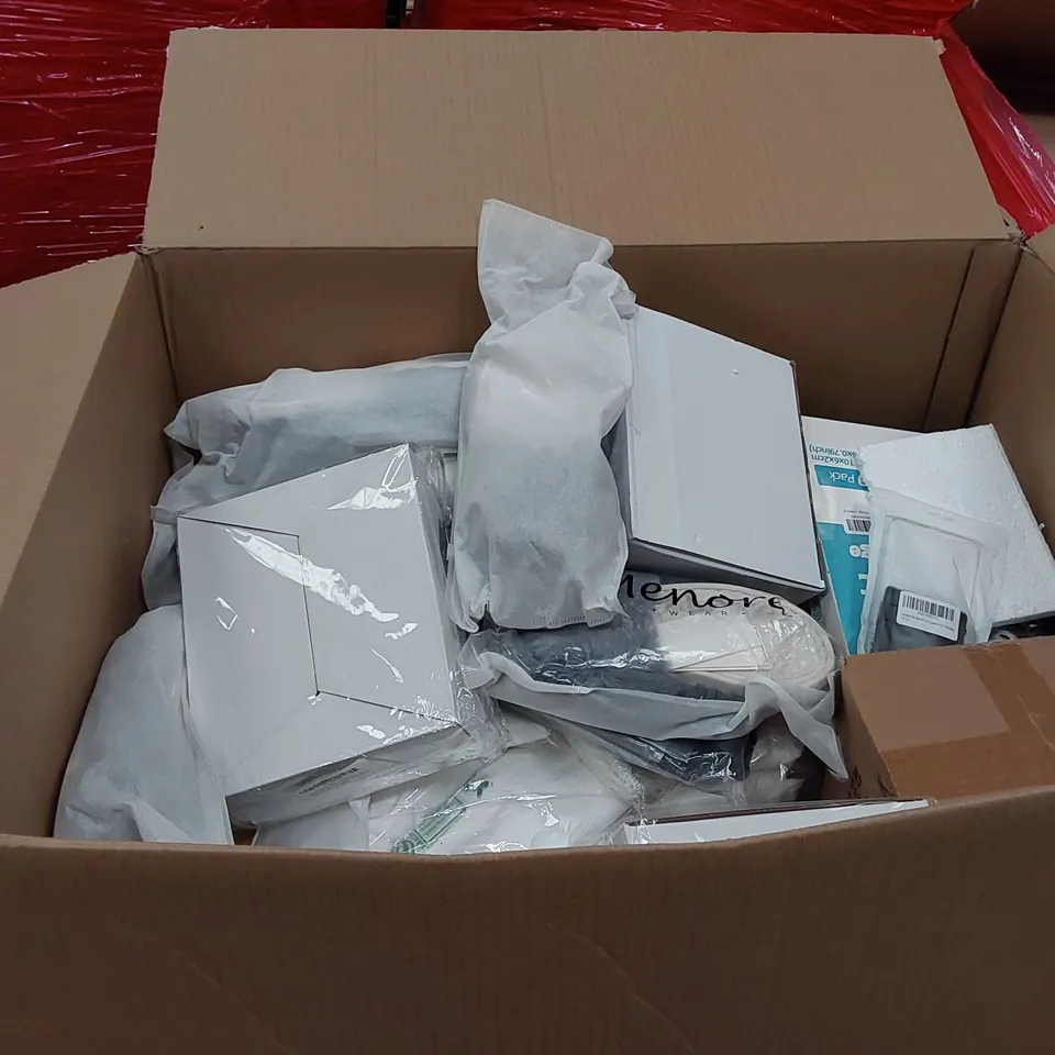 PALLET OF ASSORTED ITEMS INCLUDING: LED FIBER LIGHT, PHONE CASE, SLIPPERS, HALLOWEEN DECORATIONS, AFRICAN FIGURINES CLEANING SPONGE, SHOPPING BAGS, HAIR REMOVAL KIT, SHOWER GEL