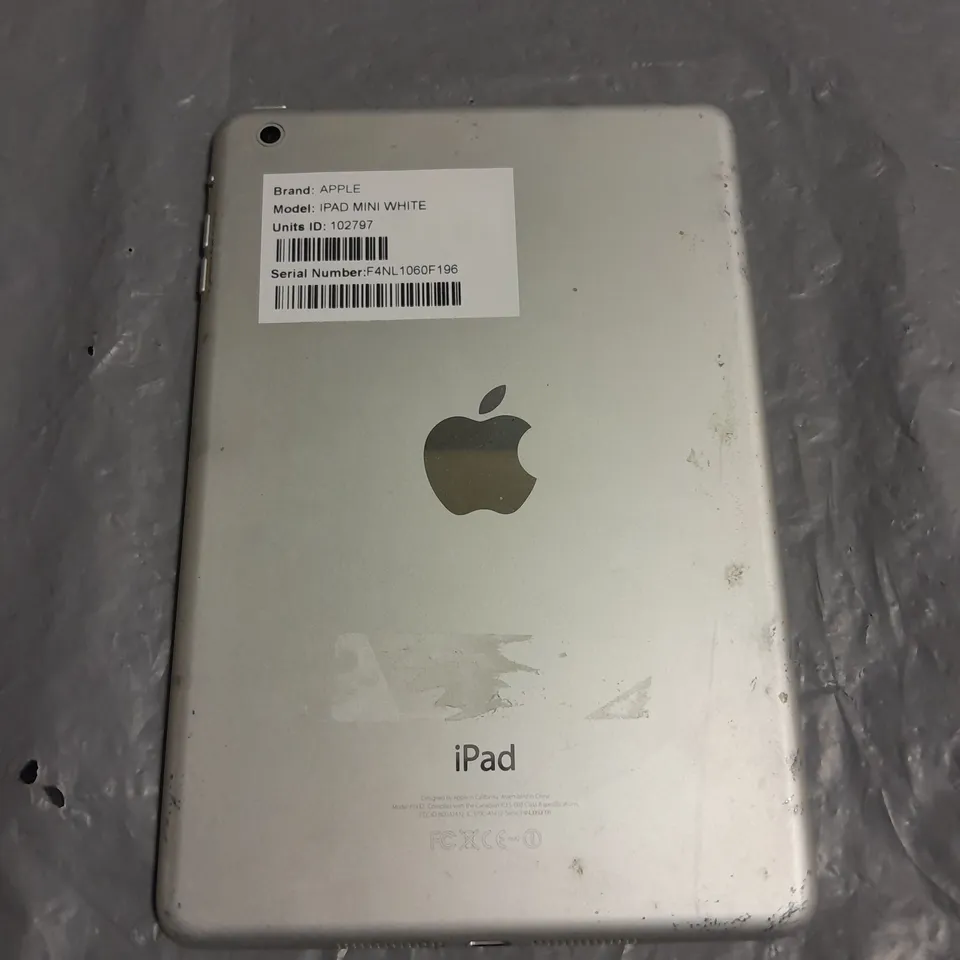 UNBOXED APPLE IPAD MINI WHITE - A1432