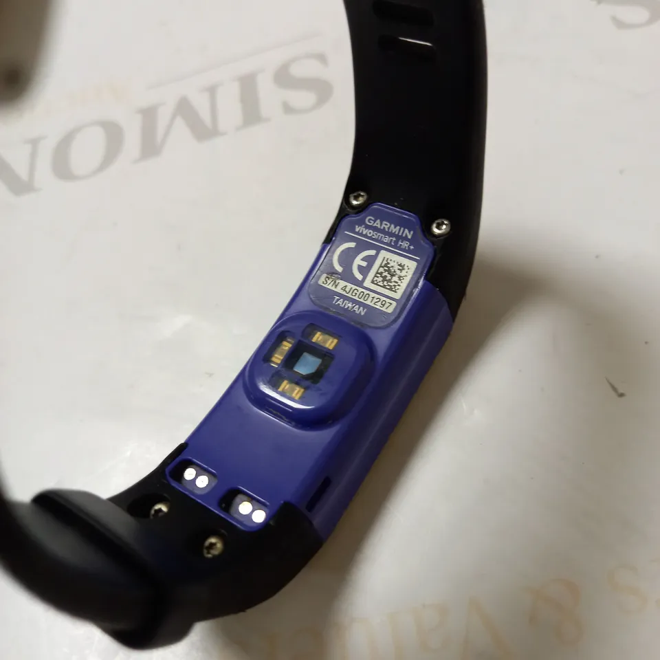 GARMIN VIVOSMART HR+ WATCH 