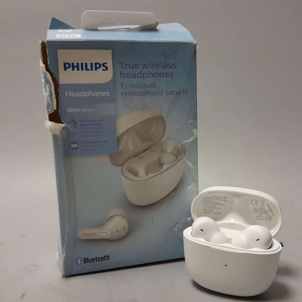 BOXED PHILIPS 2000 SERIES HEADPHONES IN WHITE