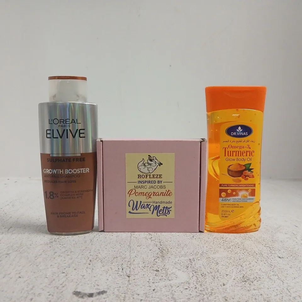 APPROXIMATELY 20 ASSORTED COSMETIC ITEMS INCLUDING VARIOUS MAKES AND BRANDS - COLLECTION ONLY