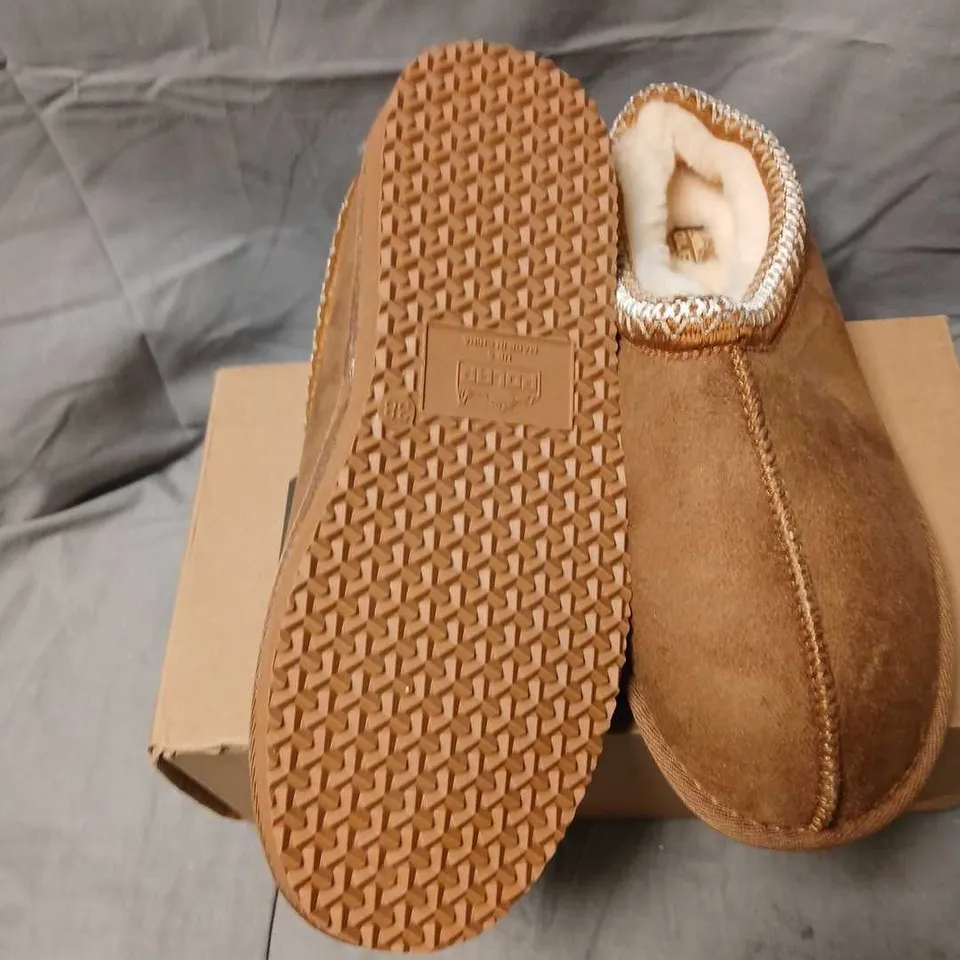 POLAR WOMEN'S FUR-LINED SHOES – CHESTNUT, UK 5, BOXED