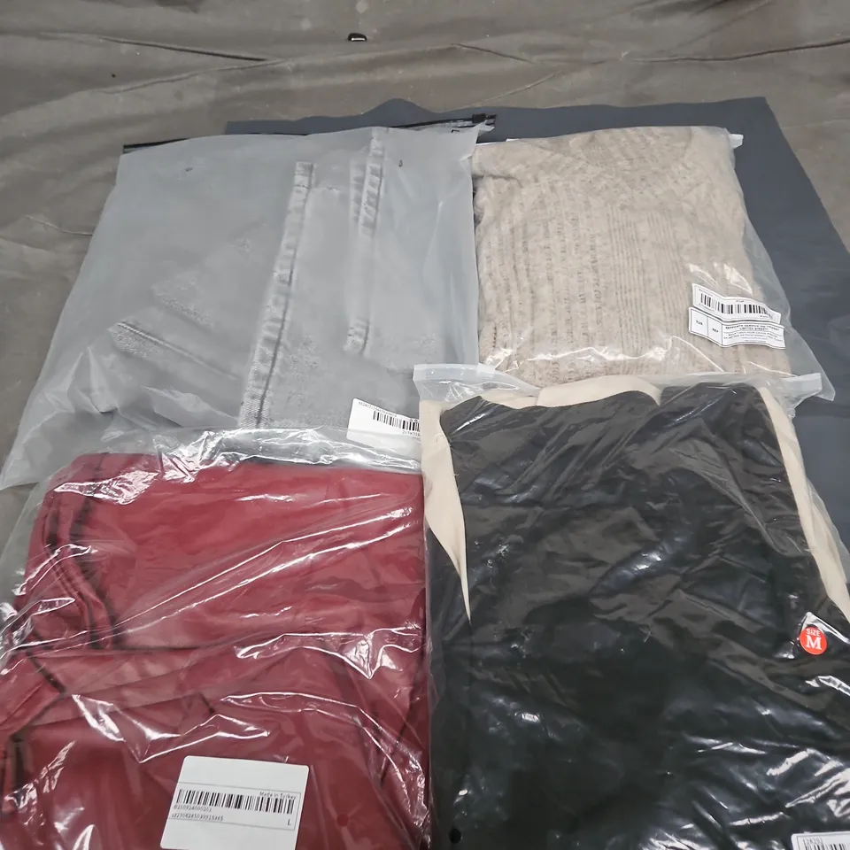 APPROXIMATELY 25 ASSORTED CLOTHING AND FASHION PRODUCTS IN VARIOUS STYLES AND SIZES - COLLECTION ONLY