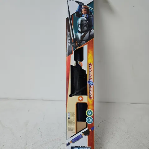 STAR WARS LIGHTSABER FORGE – DARKSABER (AGES 4+)