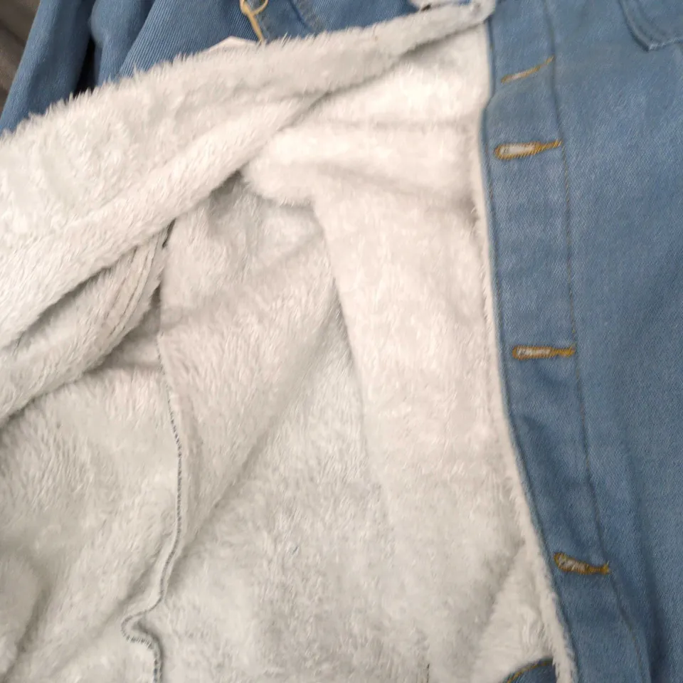 DENIM JACKET WITH WHITE SHERPA LINING – MEN'S