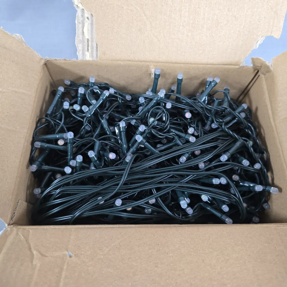 BOXED GLOW WORM PASTEL LIGHTS RRP £33