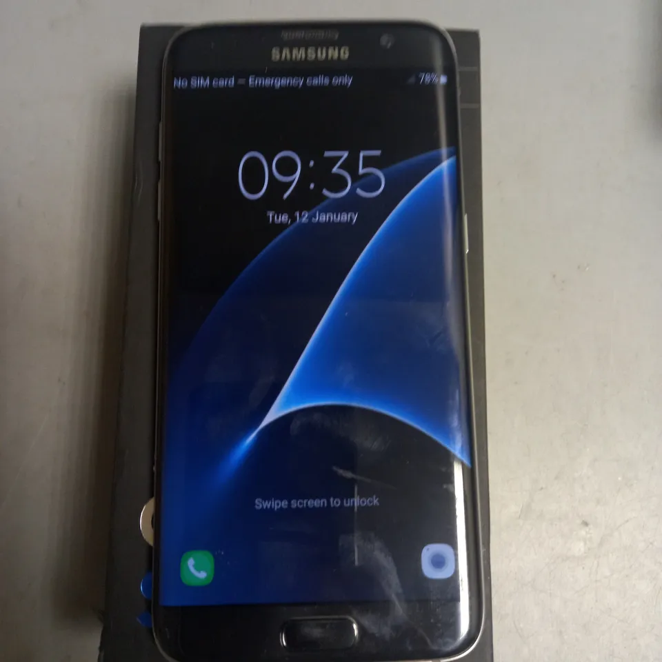BOXED SAMSUNG GALAXY S7 EDGE 32GB BLACK