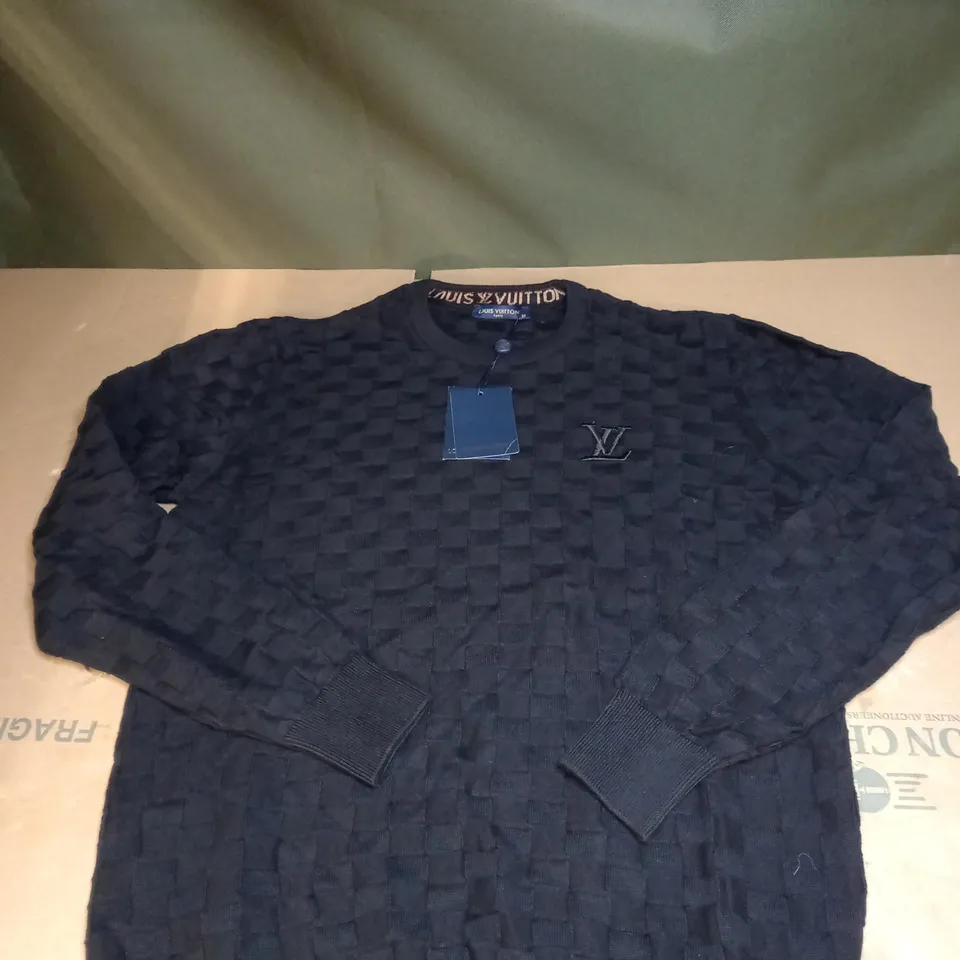 MENS LOUIS VUITTON JUMPER SIZE M