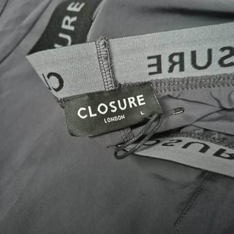 CLOSURE LONDON TECH CARGO PANTS – CHARCOAL, UK SIZE L