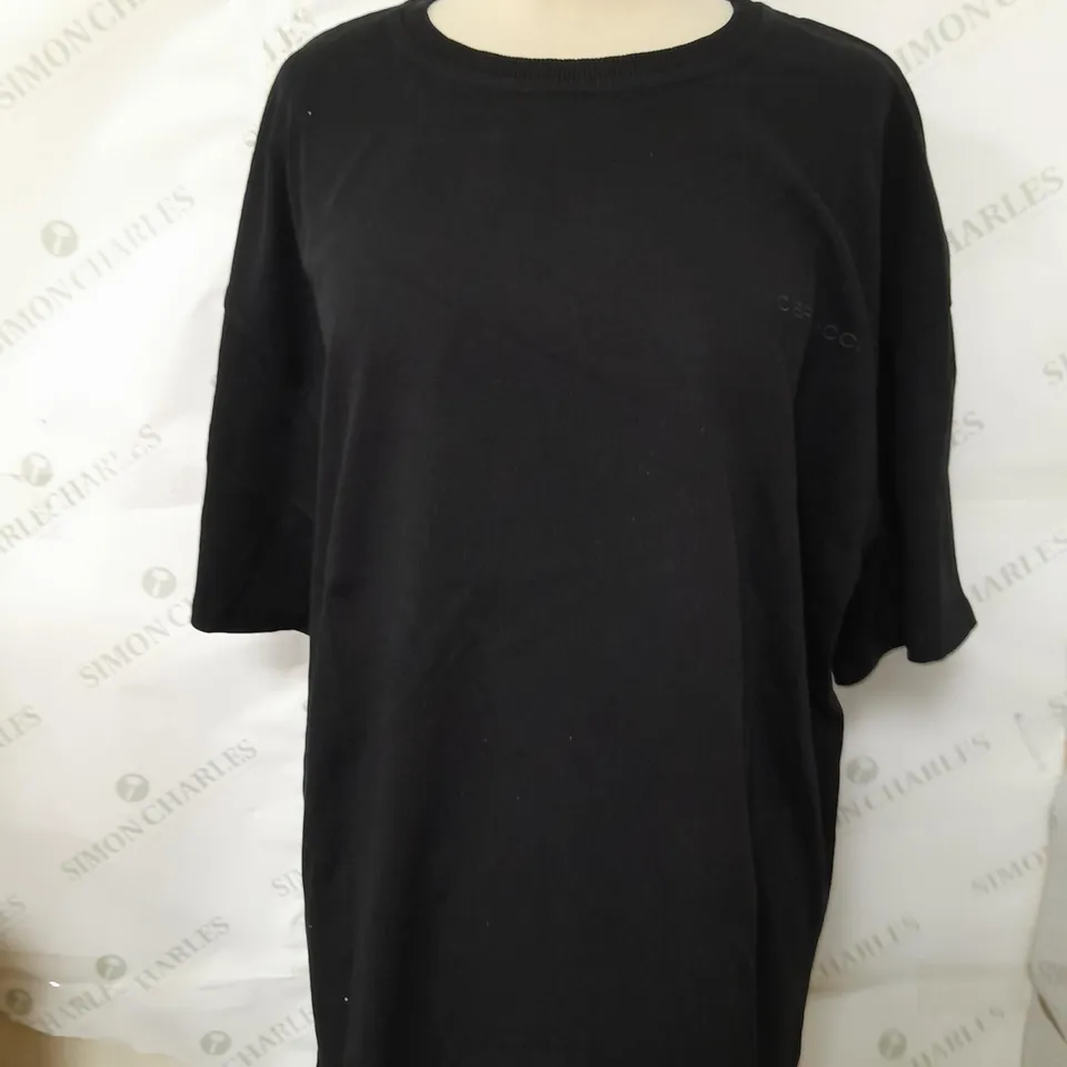 CERNUCCI LOYAL TO THE VISION T-SHIRT IN BLACK - SIZE MEDIUM