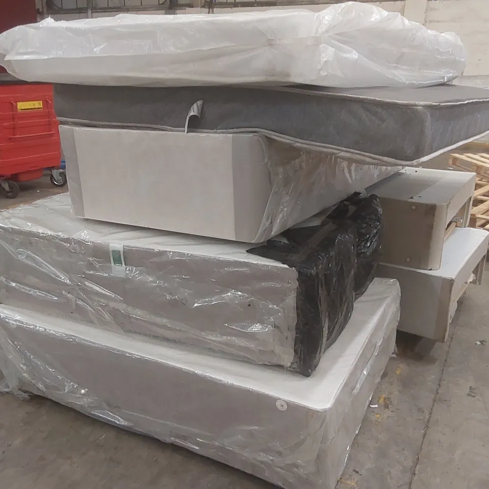 PALLET CONTAINING 5x DIVAN BASE PARTS, 2x MATTRESSES