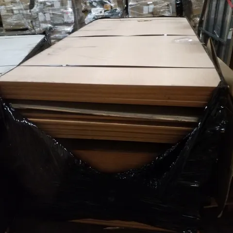 PALLET CONTAINING APPROXIMATELY 38 BOARDS OF VENEERED PLYWOOD APPROXIMATELY (ASSORTED SIZES)