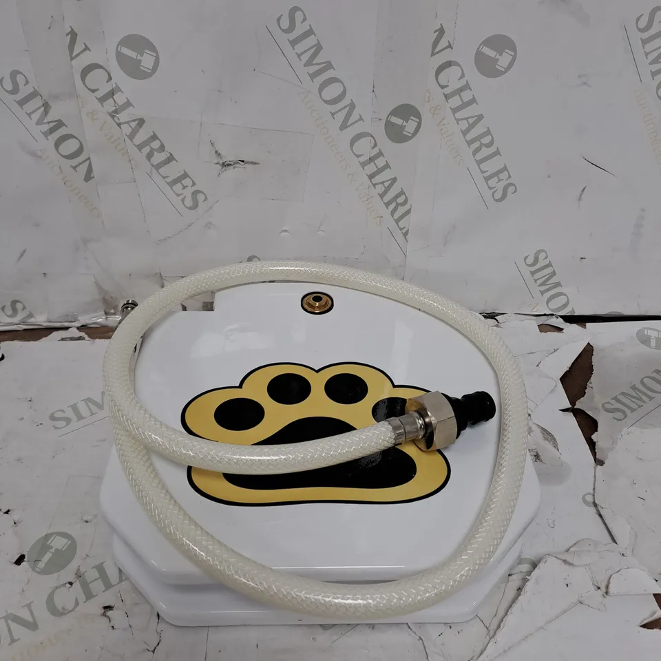 BOXED OUTDOOR DOG WATER FOUNTAIN 