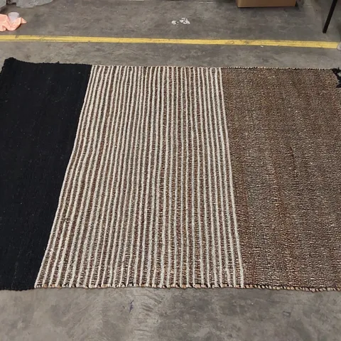 SYDNEY HANDWOVEN MONOCHROME RUG // 235 X 165CM