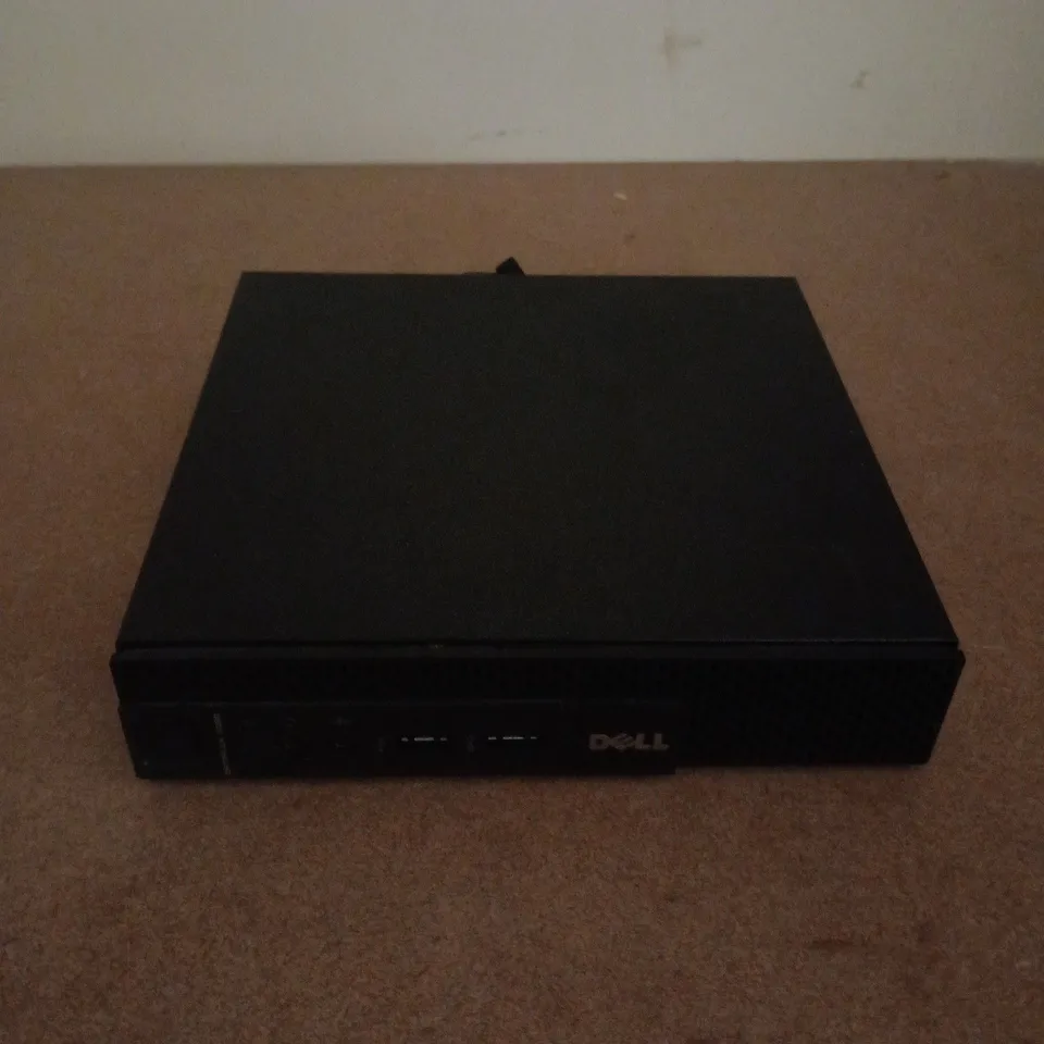 DELL OPTIPLEX 3020M