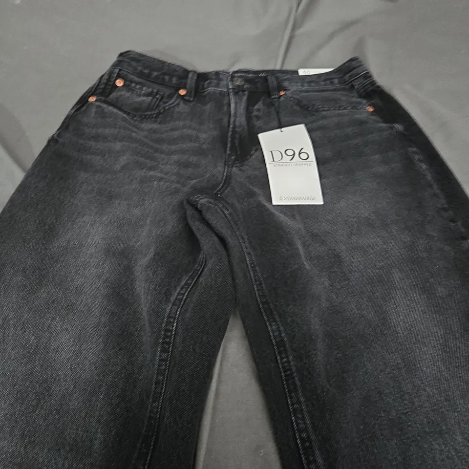 STRADIVARIUS STRAIGHT CROPPED BLACK JEANS - UK 12 