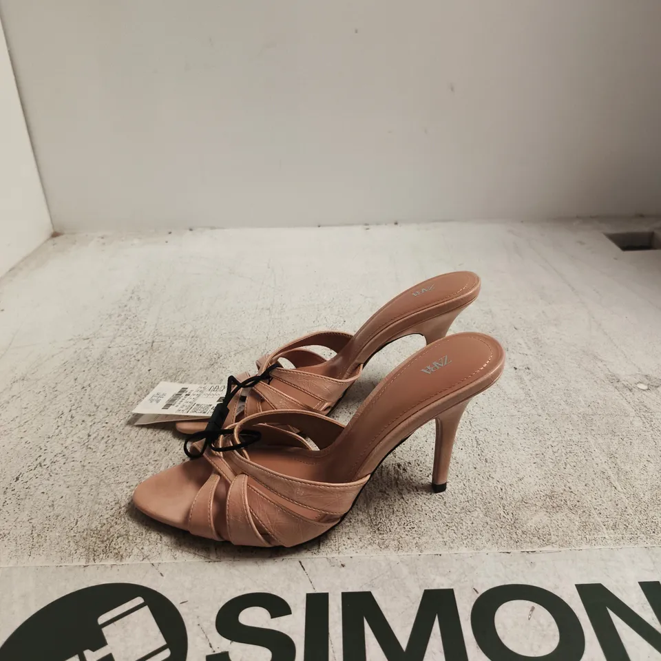 ZARA WOMEN’S NUDE PINK STRAPPY HIGH-HEELED SANDALS, UK 4 (US 6.5)