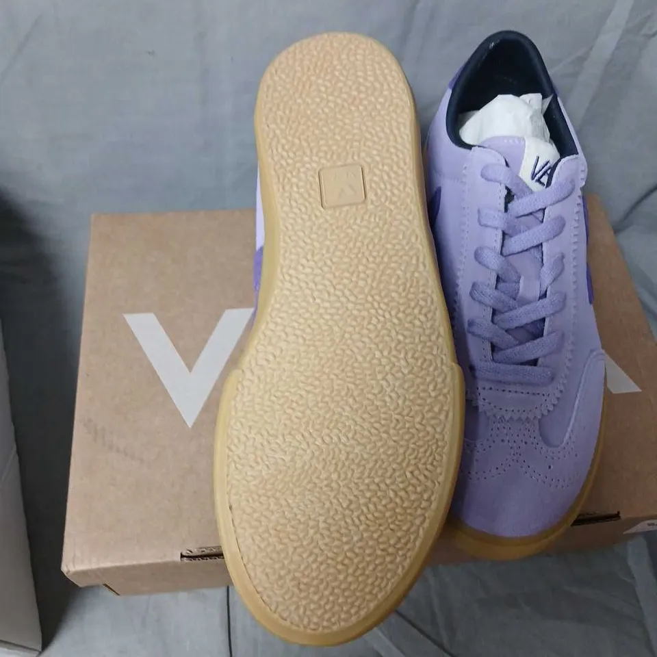 VEJA VOLLEY SUEDE SNEAKERS – LAVANDE PURPLE (EU 39 / US WOMEN 8)