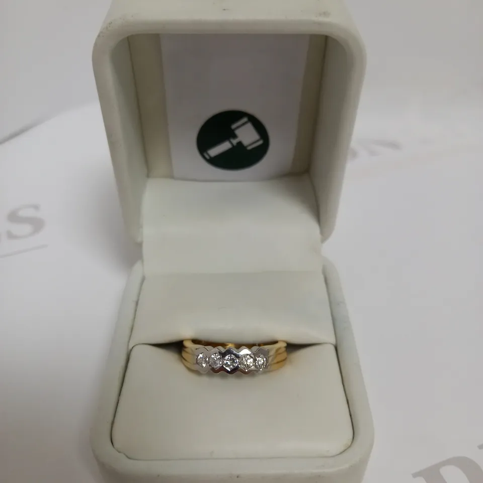 DESIGNER 18CT GOLD FIVE STONE HALF ETERNITY RING SET WITH DIAMONDS