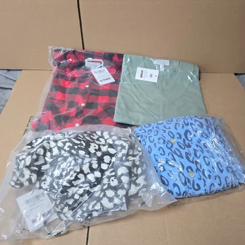 BOX OF APPROXIMATELY 30 X ASSORTED CLOTHING ITEMS TO INCLUDE TAMSY RED/BLACK CHECK SHIRT ETC