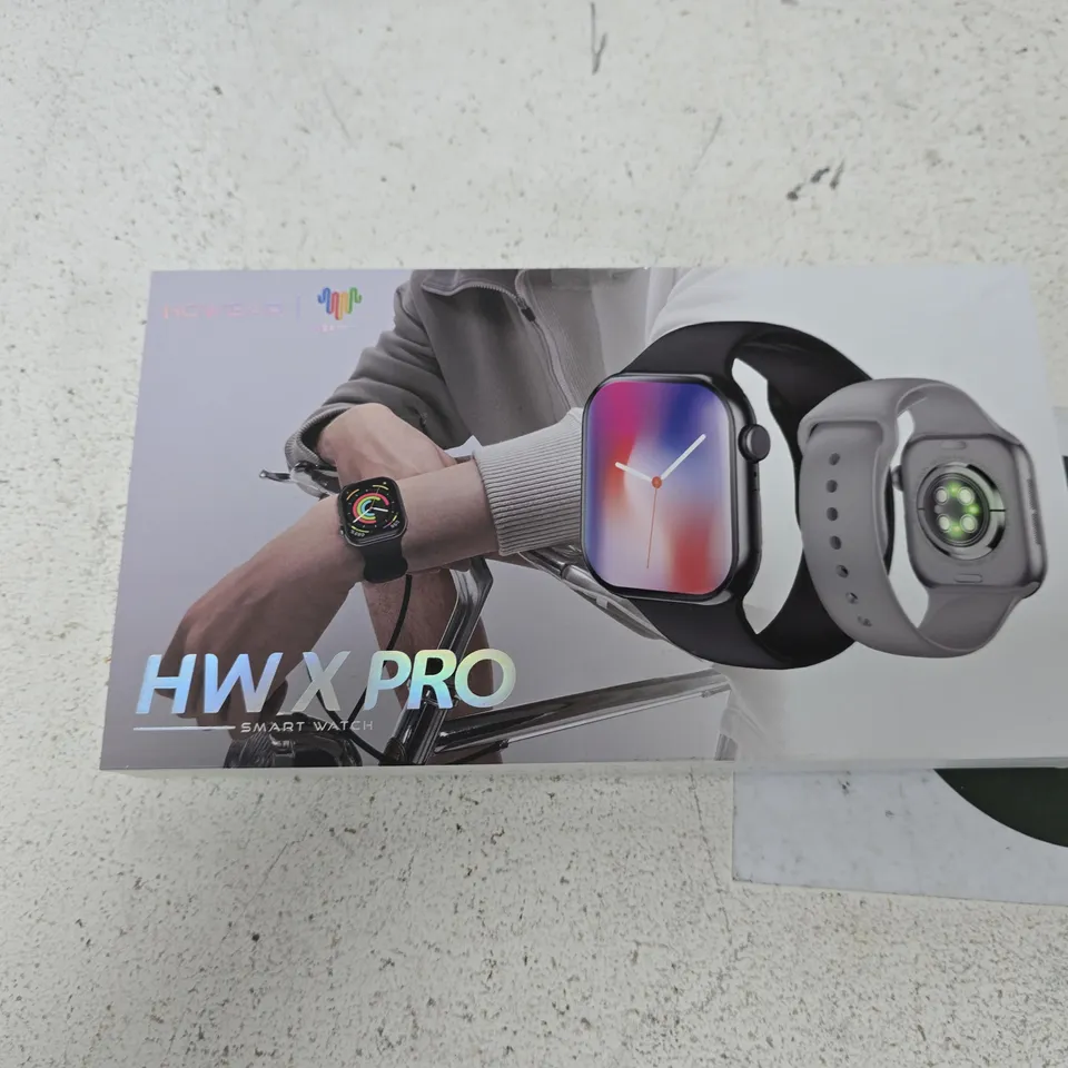 HOWEAR X PRO SMART WATCH – BOXED