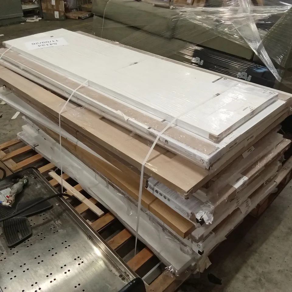 PALLET TO CONTAIN APPROXIMATELY 21 ASSORTED DOORS // SIZES, DESIGNSAND CONDITIONS MAY VARY
