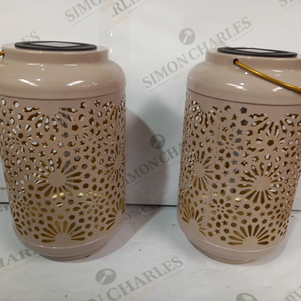 GARDEN REFLECTIONS SET OF 2 PATTERNED SOLAR LANTERNS