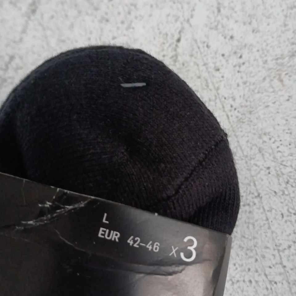NIKE ELITE QUARTER SOCKS – BLACK, 3-PACK, UK 8-11 (EU 42-46)