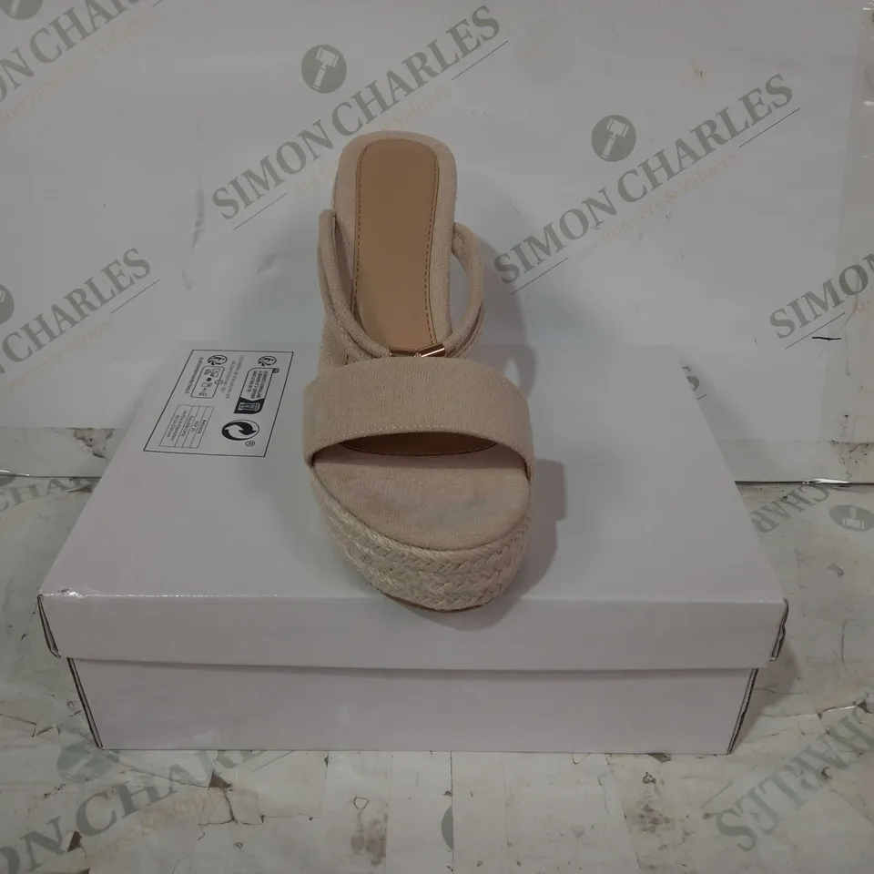 BOXED PAIR OF DESIGNER OPEN TOE WEDGES IN BEIGE EU SIZE 38