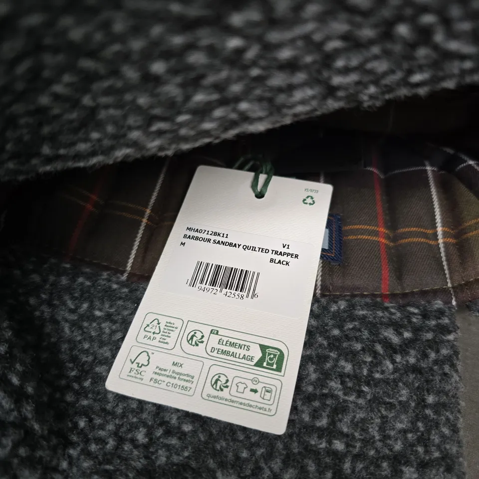 BARBOUR SANDBAY QUILTED TRAPPER HAT – BLACK