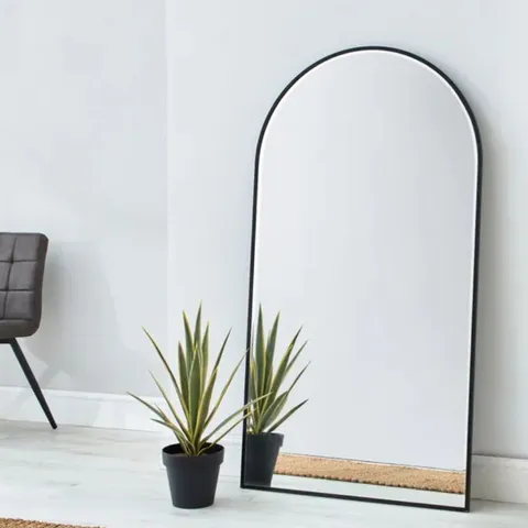 BOXED APARTMENT ARCHED LEANER MIRROR (1 BOX)