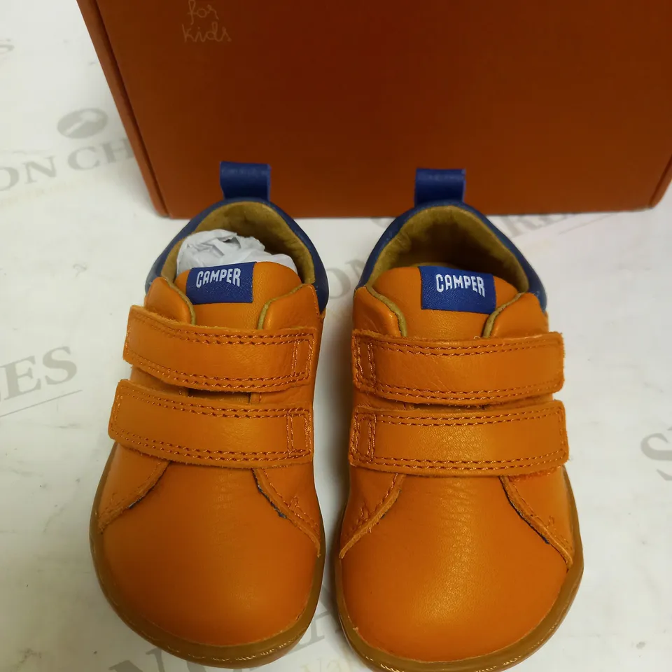 CAMPER UNISEX BABY PEU CAMI FIRST WALKER-K800405 TRAINERS TAN/BLUE UK C4.5