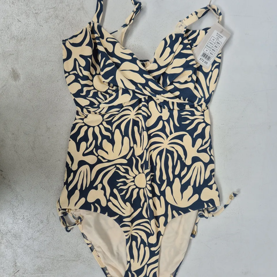 BRAVISSIMO RIO SWIMSUIT IN NAVY/CREAM SIZE 36H