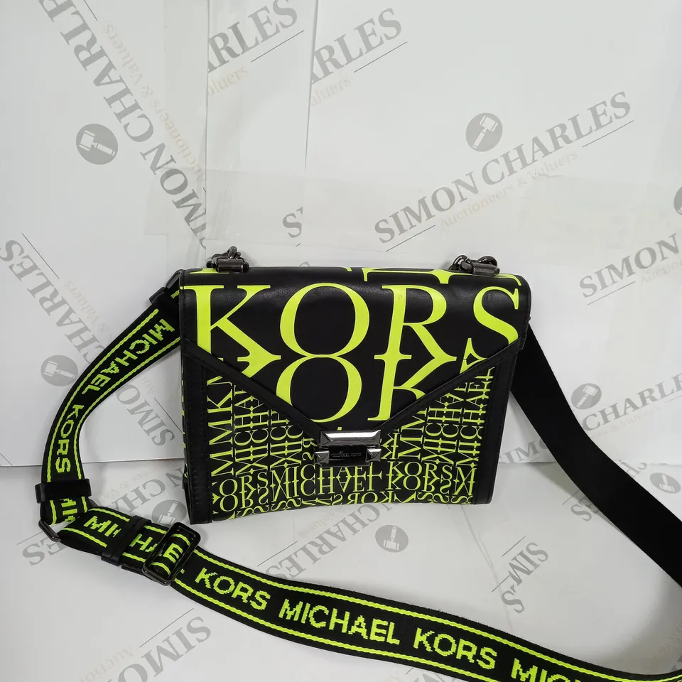 MICHAEL KORS SHOULDER BAG
