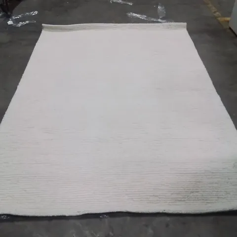 QUALITY DESIGNER AREA RUG - APPROXIMATELY 230X160CM