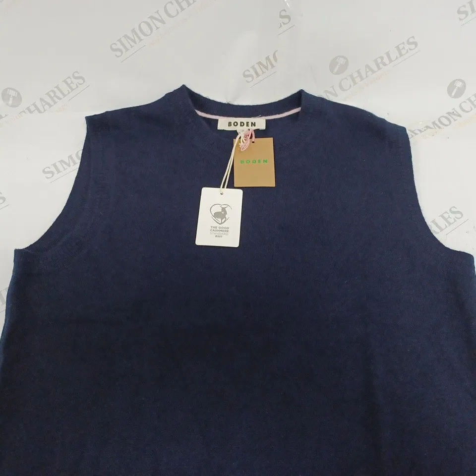 BODEN BODY WARMER IN NAVY - MEDIUM