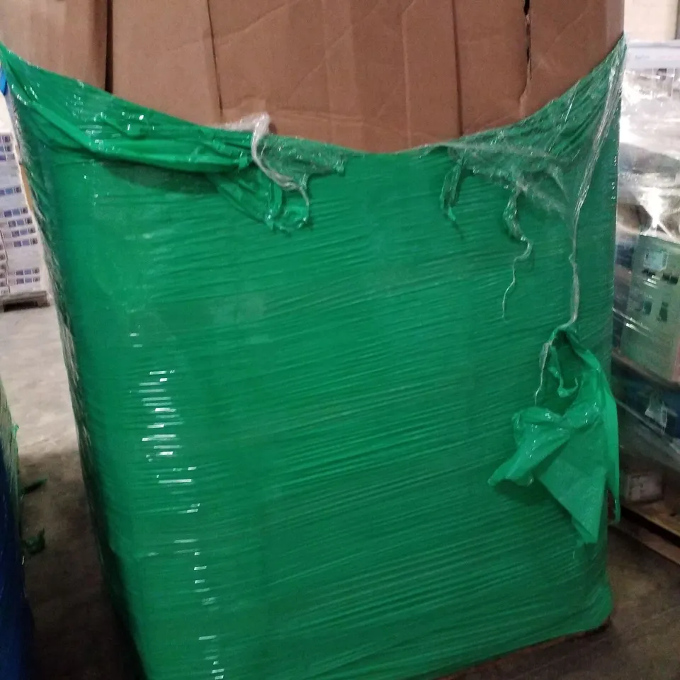 PALLET CONTAINING ASSORTED PRODUCTS TO INCLUDE FLOOR MATS & TYRES