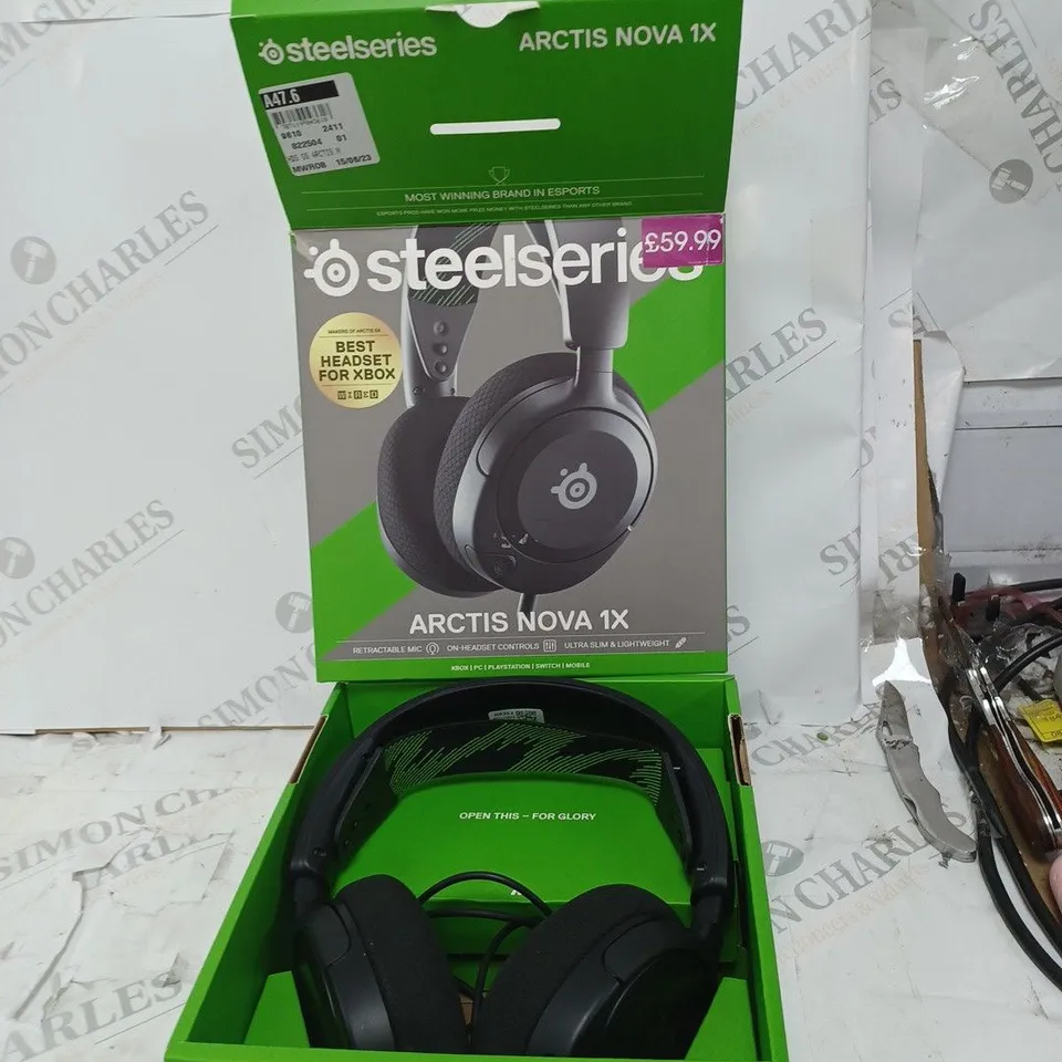 BOXED STEELSERIES ARCTIS NOVA 1X WIRED HEADSET