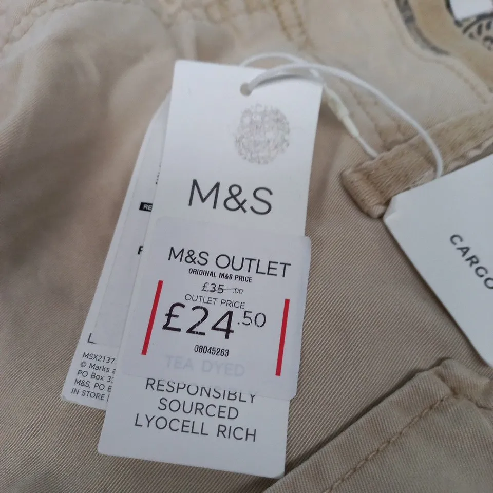 M&S OUTLET WOMEN'S CARGO TROUSERS – BEIGE, UK 22 REGULAR