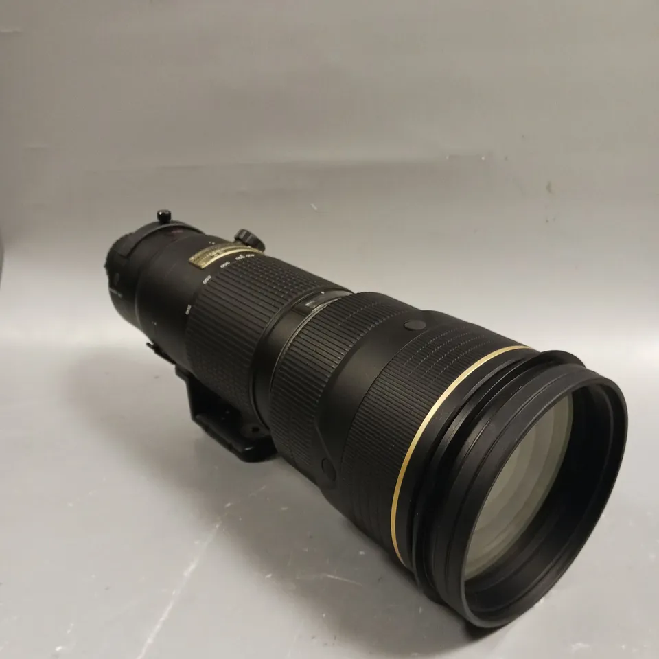 NIKON ED AF-S NIKKOR 200-400MM CAMERA LENS 
